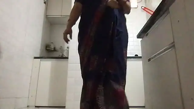 Snapshot of Riyasingh9 chatting on 17, 1, 2026 Riyasingh9 online show from 17, 1, 2026