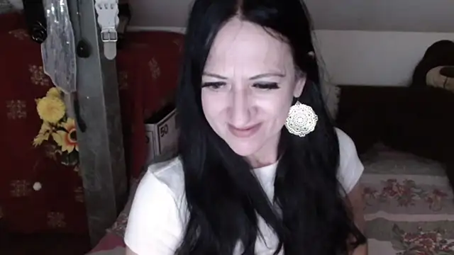 DebraMilf online show from 9, 5, 2026