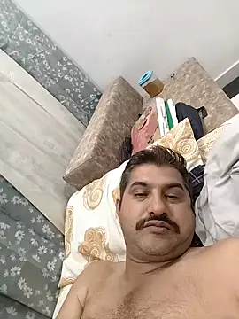 Amandev7 online show from 9, 6, 2026