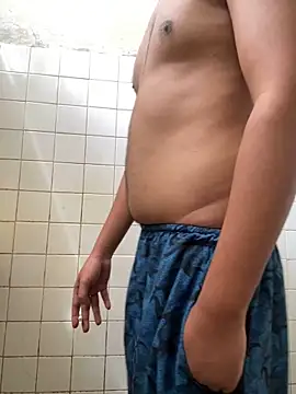 Snapshot of DreamerAsianGuy chatting on 27, 12, 2024 DreamerAsianGuy online show from 27, 12, 2024