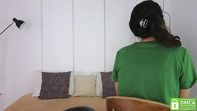 sexychanell 18 online show from 17, 10, 2025