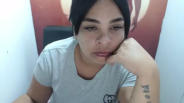 Laura hottt online show from 25, 2, 2026