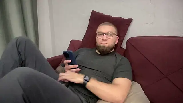 Bear bear  online show from 6, 2, 2025