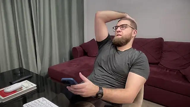 Bear bear  online show from 9, 3, 2025