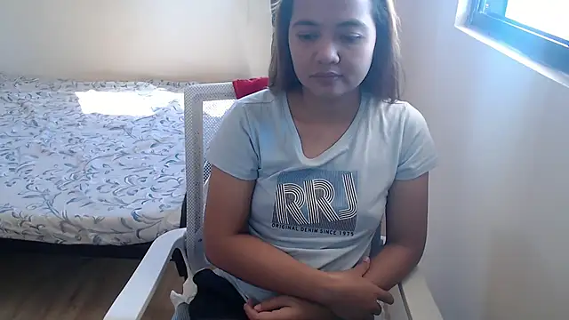 xTheLastVIRGINx online show from 1, 10, 2025