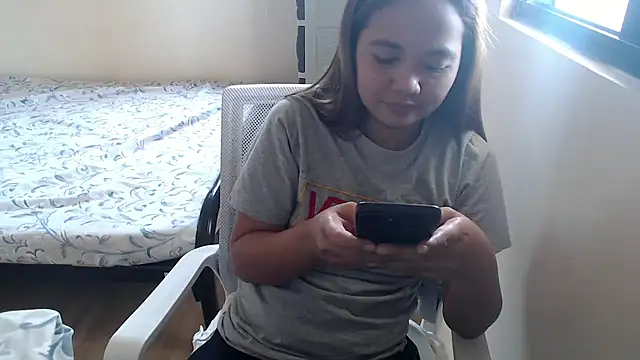 xTheLastVIRGINx online show from 3, 10, 2025