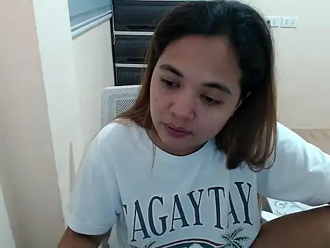 xTheLastVIRGINx online show from 7, 3, 2026