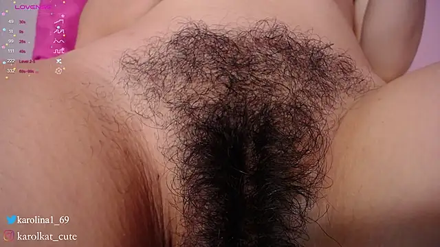 Karolina 1 online show from 3, 2, 2025