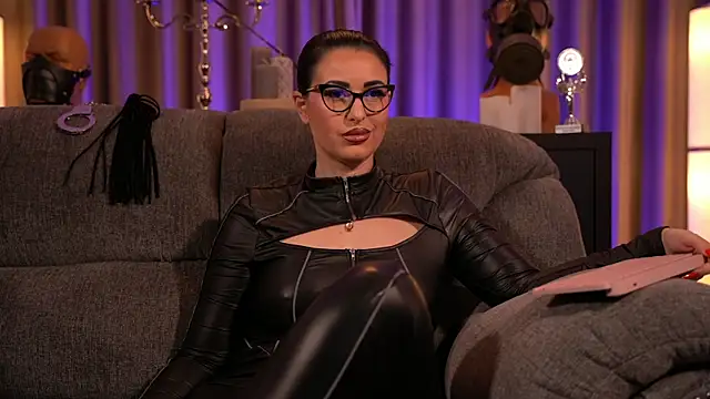 kelly kent online show from 2, 3, 2025