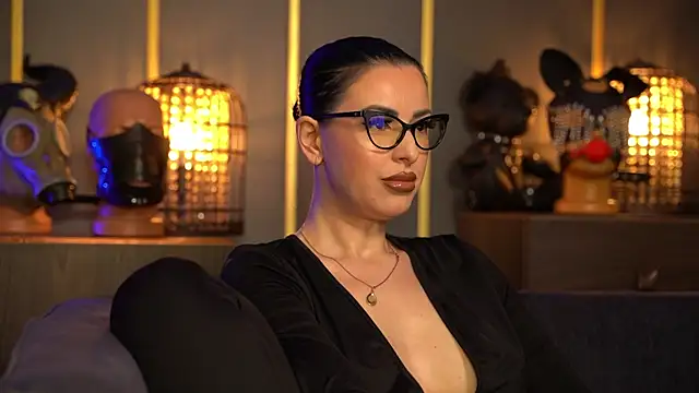Snapshot of kelly_kent chatting on 18, 5, 2026 kelly kent online show from 18, 5, 2026