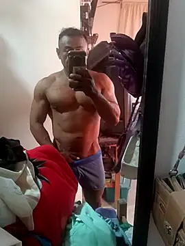 Snapshot of ivandignity chatting on 18, 9, 2025 ivandignity online show from 18, 9, 2025