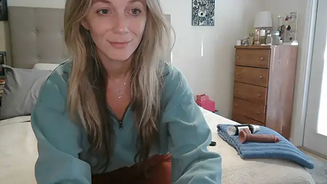 Heyitsmee33 online show from 7, 11, 2025