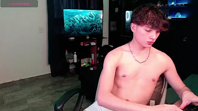 Snapshot of andybxby chatting on 14, 1, 2025 andybxby online show from 14, 1, 2025