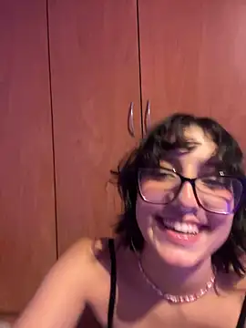 aurora xoxo online show from 19, 12, 2024