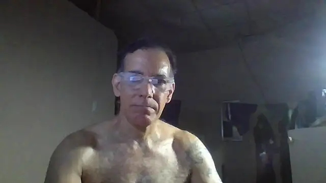 Snapshot of CaptainFox chatting on 29, 5, 2026 CaptainFox online show from 29, 5, 2026