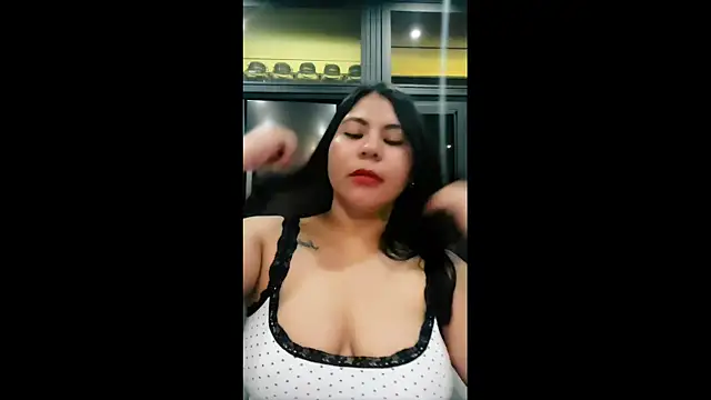 Youlittlepervertt  online show from 5, 3, 2026