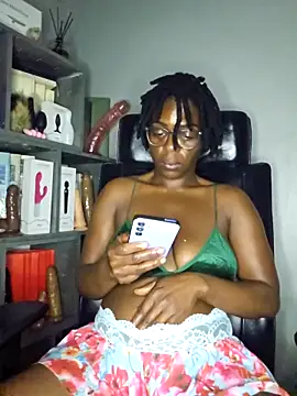 Snapshot of Shaniko89 chatting on 8, 3, 2026 Shaniko89 online show from 8, 3, 2026