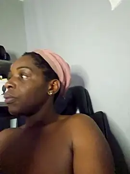 Snapshot of Shaniko89 chatting on 13, 3, 2026 Shaniko89 online show from 13, 3, 2026