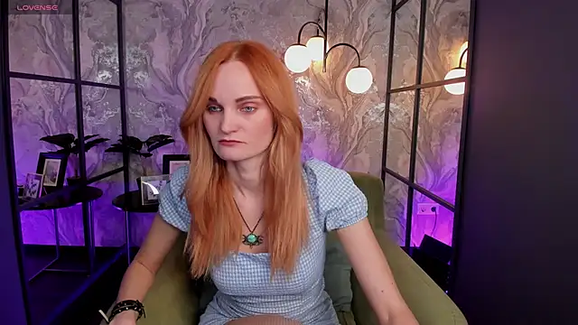 SaraSubtlety online show from 28, 11, 2025