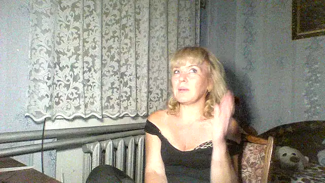 Annie Heart online show from 8, 9, 2025