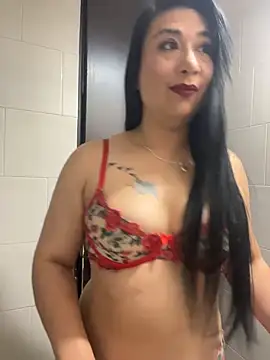 Karina Yang online show from 3, 12, 2025