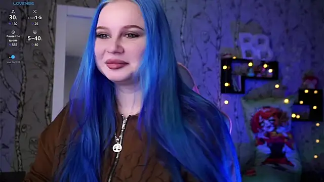 Moon Valkyrie online show from 7, 12, 2024