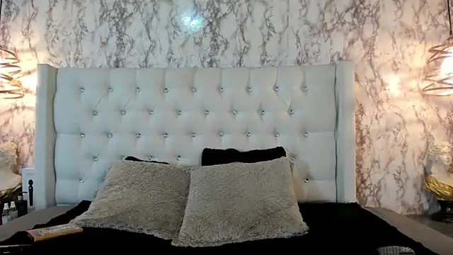 Snapshot of Nicolette_russo chatting on 13, 11, 2025 Nicolette russo online show from 13, 11, 2025