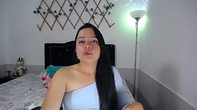 naughty girl 4u online show from 10, 1, 2026