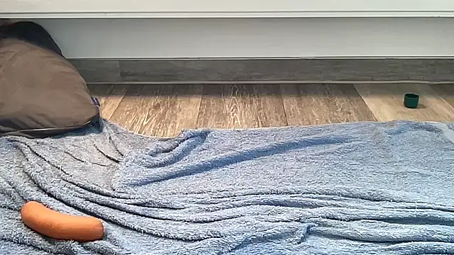 shyguy728683 online show from 23, 9, 2025