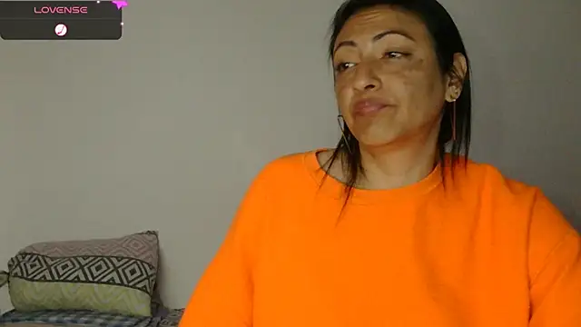 ErikaRika online show from 22, 1, 2025