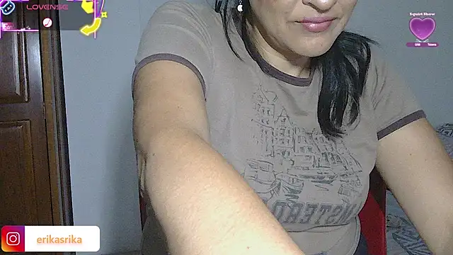 ErikaRika online show from 12, 9, 2025