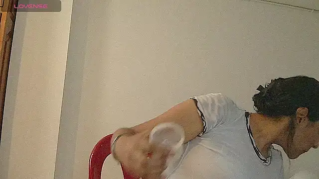 ErikaRika online show from 5, 10, 2025