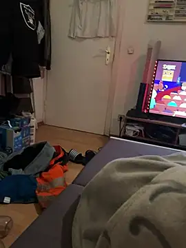 Snapshot of David19932908 chatting on 9, 12, 2024 David19932908 online show from 9, 12, 2024