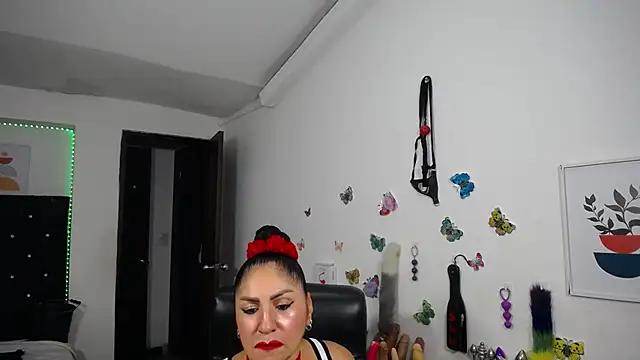 mature bigboobs10 online show from 1, 4, 2026