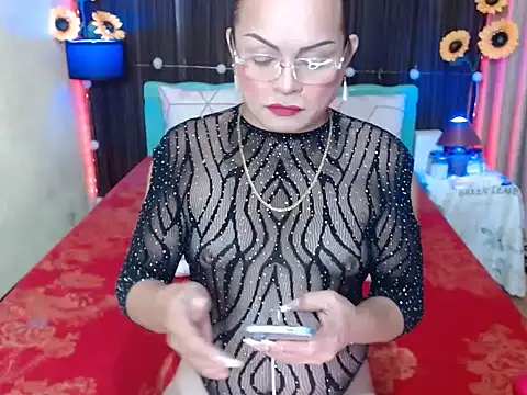 Snapshot of UrAsianPrincessDanie chatting on 6, 2, 2026 UrAsianPrincessDanie online show from 6, 2, 2026