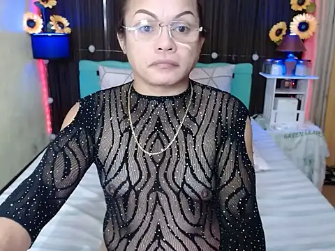 Snapshot of UrAsianPrincessDanie chatting on 17, 2, 2026 UrAsianPrincessDanie online show from 17, 2, 2026