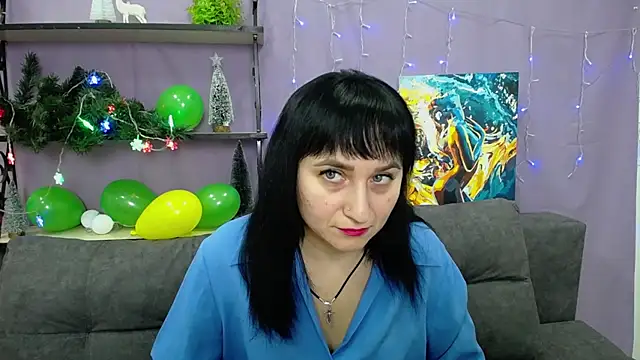 NinaFlawlees online show from 10, 1, 2025