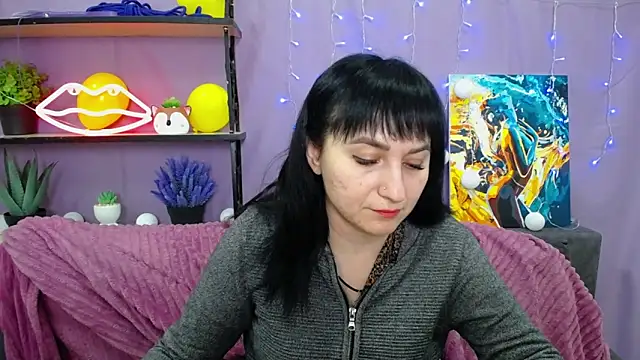 NinaFlawlees online show from 24, 1, 2025