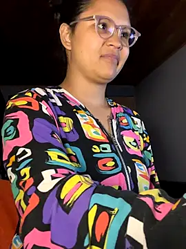 Hathorlove online show from 1, 10, 2025