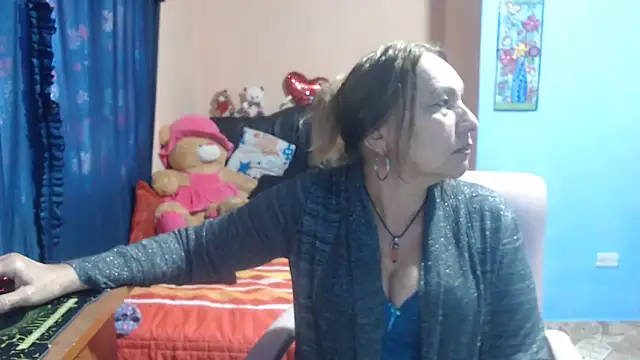 milfeddy  online show from 6, 3, 2025