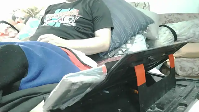 Snapshot of messi_syssy chatting on 11, 4, 2026 messi syssy online show from 11, 4, 2026