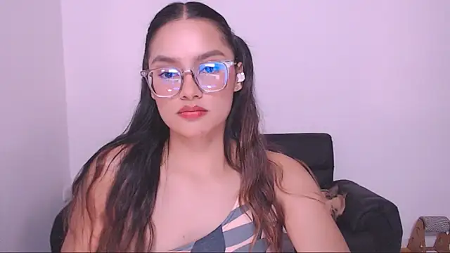 Snapshot of 1eve_rox chatting on 5, 1, 2025 1eve rox online show from 5, 1, 2025