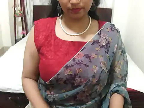 Snapshot of cutebengaligirl chatting on 21, 6, 2026 cutebengaligirl online show from 21, 6, 2026
