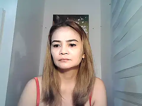 Kisses-13 online show from 9, 2, 2025