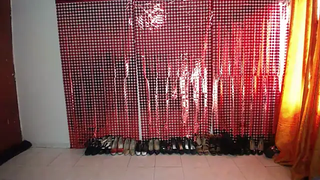 Snapshot of Sweett_Anya chatting on 27, 9, 2025 Sweett Anya online show from 27, 9, 2025