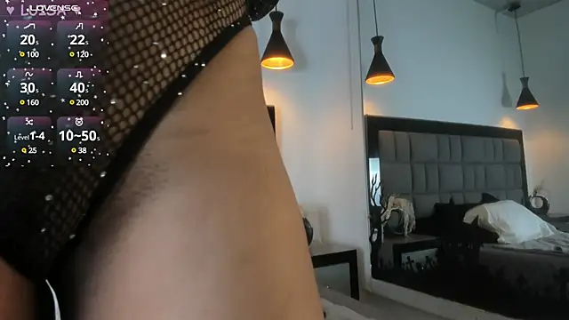 Naughty  Mom online show from 16, 1, 2025