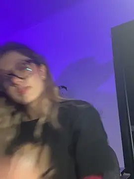 EveBensonX online show from 13, 2, 2026