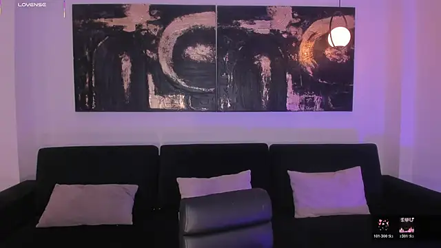 EveBensonX online show from 17, 2, 2026