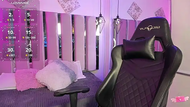 Snapshot of Mia_damm chatting on 25, 10, 2025 Mia damm online show from 25, 10, 2025