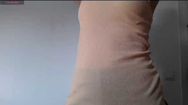 Snapshot of _Hot_Lady_ chatting on 1, 2, 2026 Hot Lady online show from 1, 2, 2026